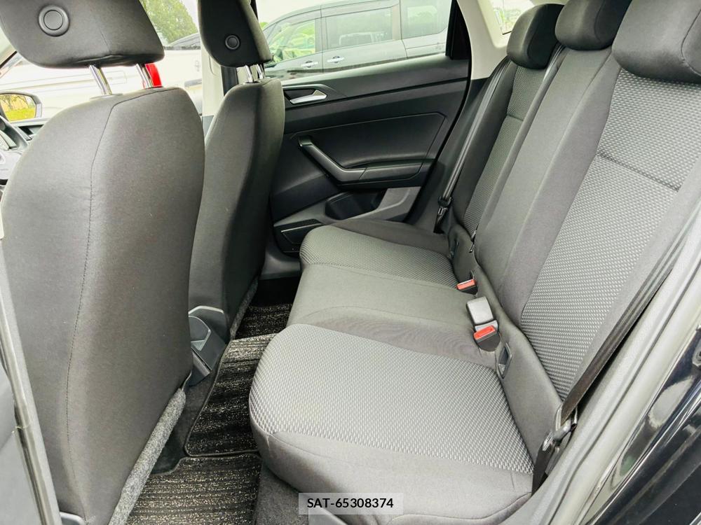 VolksWagen POLO 2018-08 7840160-9