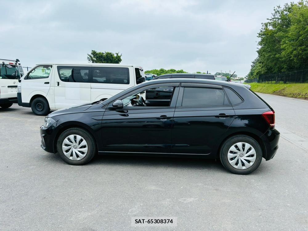 VolksWagen POLO 2018-08 7840160-1