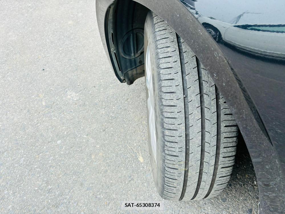 VolksWagen POLO 2018-08 7840160-32