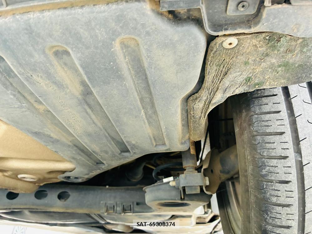 VolksWagen POLO 2018-08 7840160-36