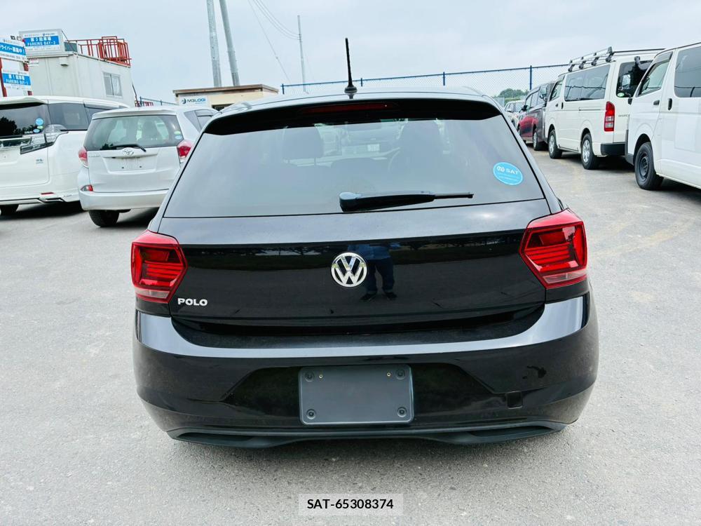 VolksWagen POLO 2018-08 7840160-3