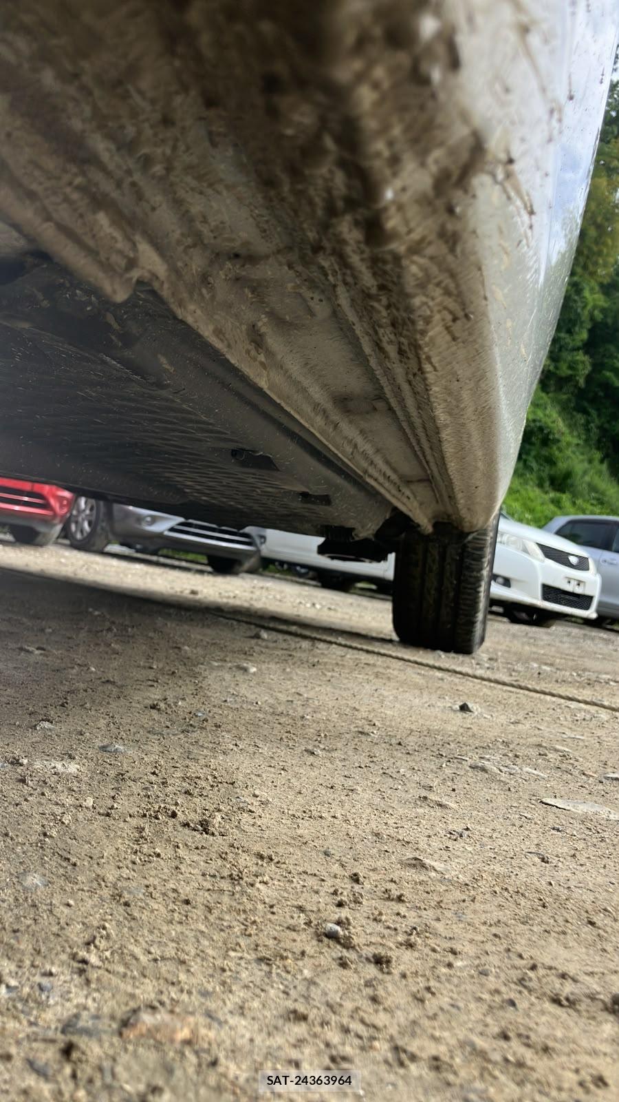 VolksWagen POLO 2013 7180528-29