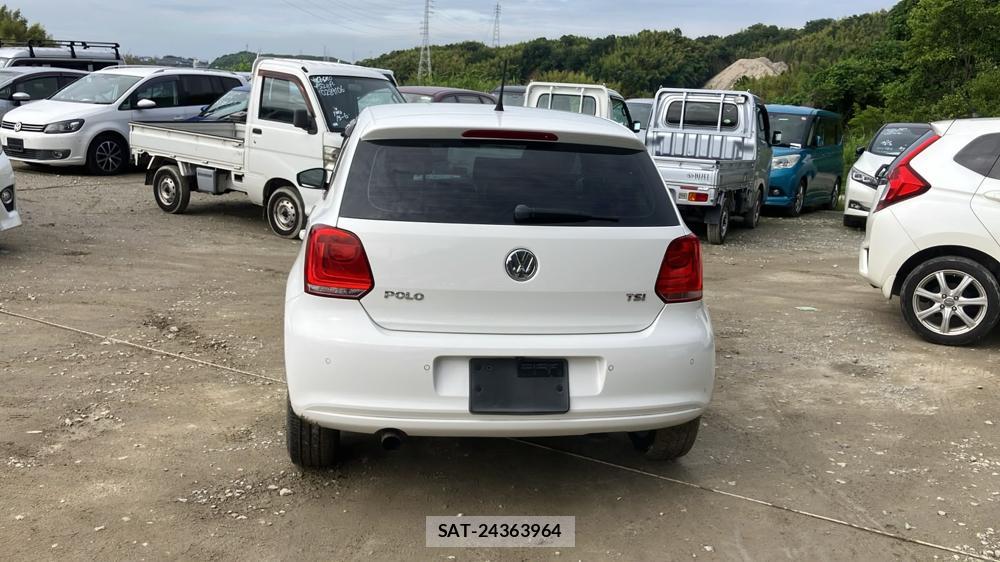 VolksWagen POLO 2013 7180528-3