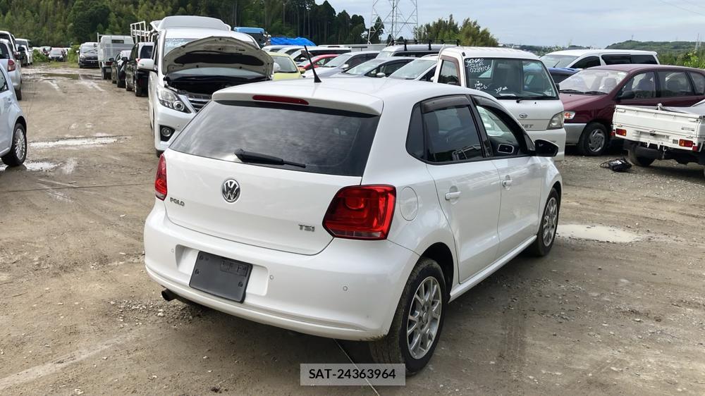 VolksWagen POLO 2013 7180528-4