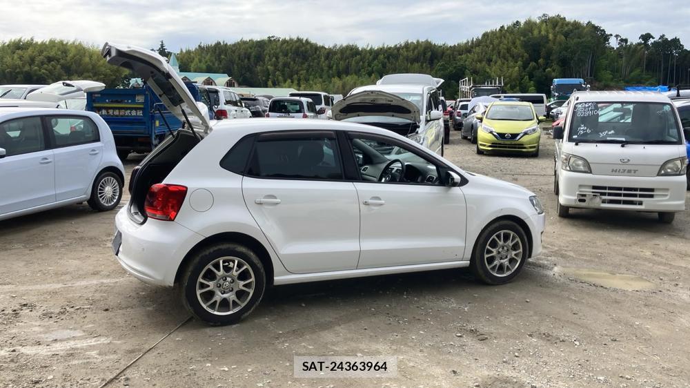 VolksWagen POLO 2013 7180528-5