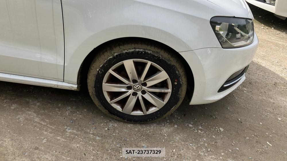 VolksWagen POLO 2014-12 7383196-23