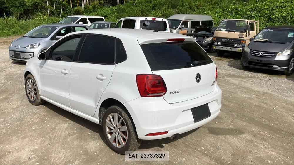 VolksWagen POLO 2014-12 7383196-2
