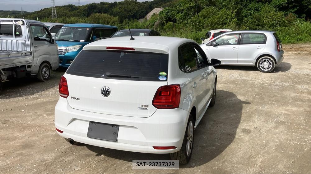 VolksWagen POLO 2014-12 7383196-4