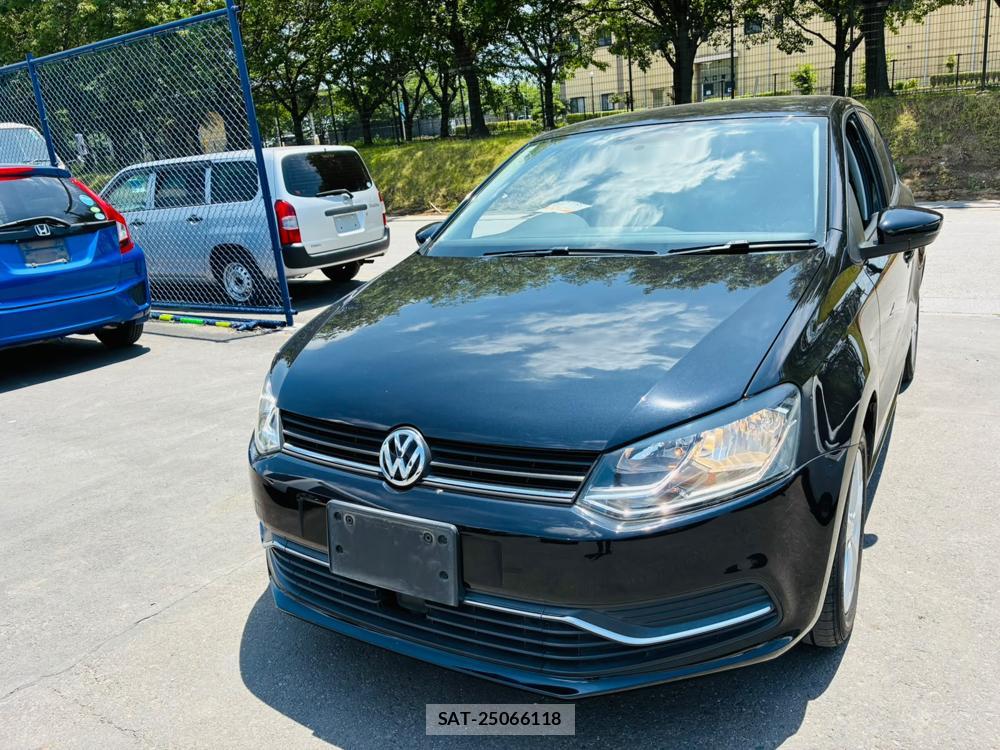 VolksWagen POLO 2015-03 7892152-0