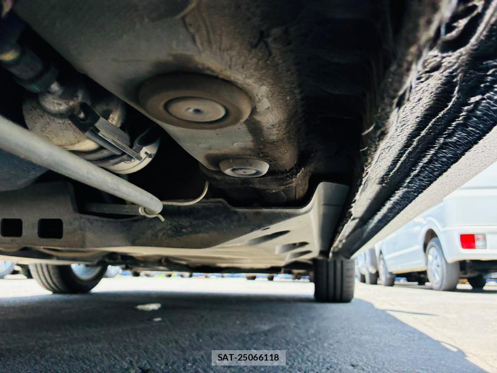 VolksWagen POLO 2015-03 7892152-37