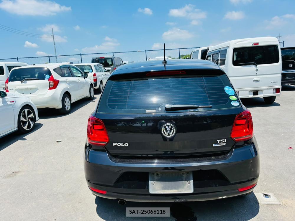 VolksWagen POLO 2015-03 7892152-3