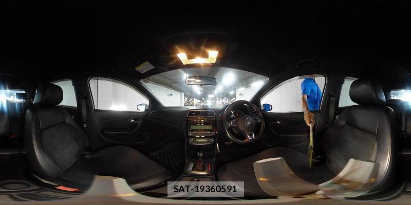 VolksWagen POLO 2011-08 8053143-5
