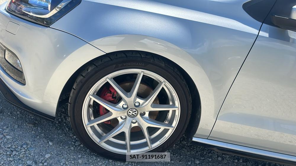 VolksWagen POLO 2012-04 7610977-26