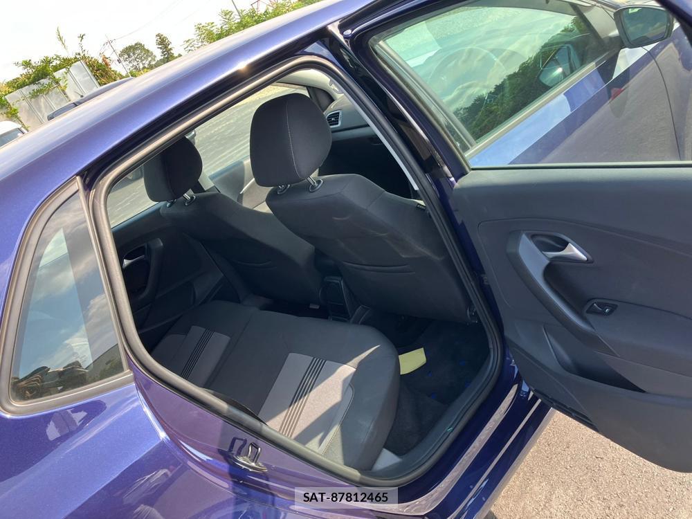 VolksWagen POLO 2016-08 1243857-10
