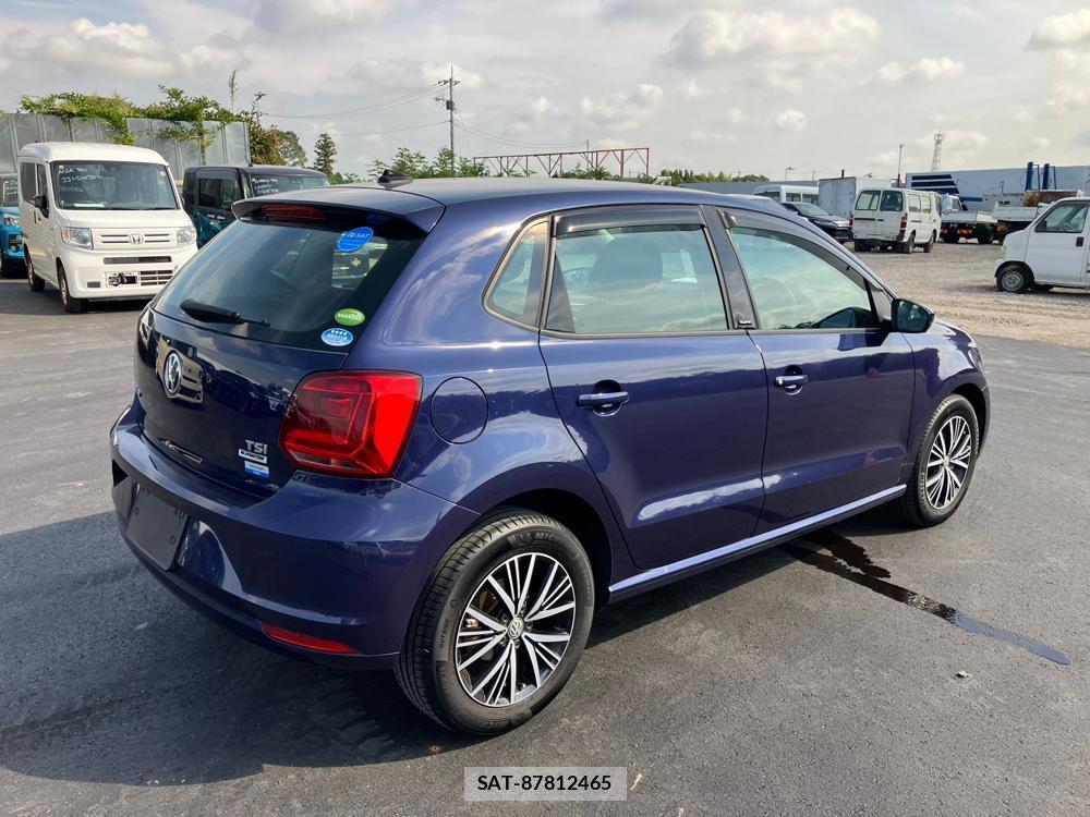 VolksWagen POLO 2016-08 1243857-2