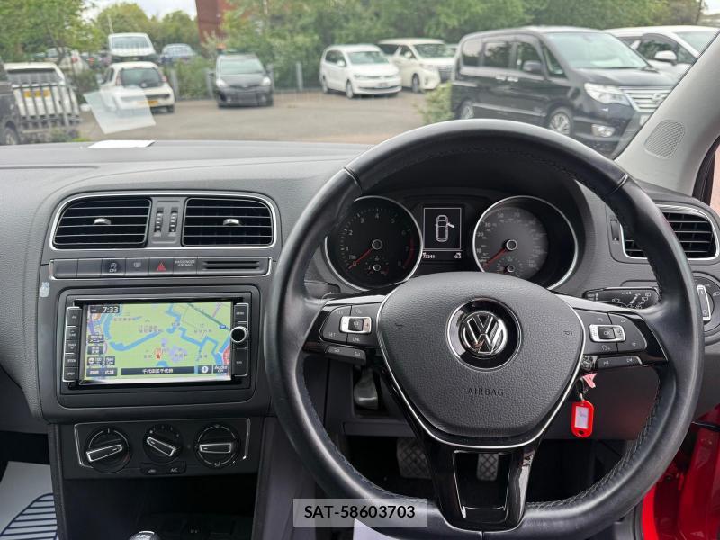 VolksWagen POLO 2014-12 1252843-34