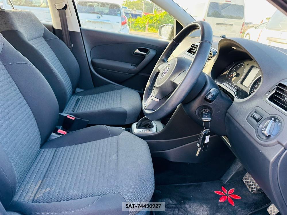 VolksWagen POLO 2013 6787618-11