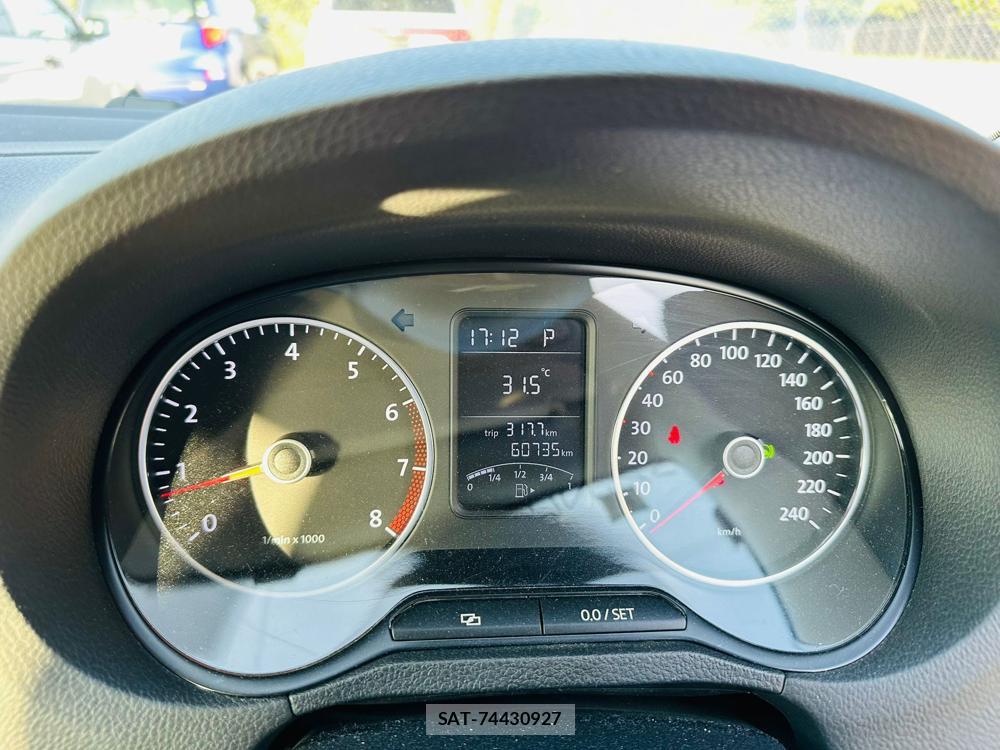 VolksWagen POLO 2013 6787618-15