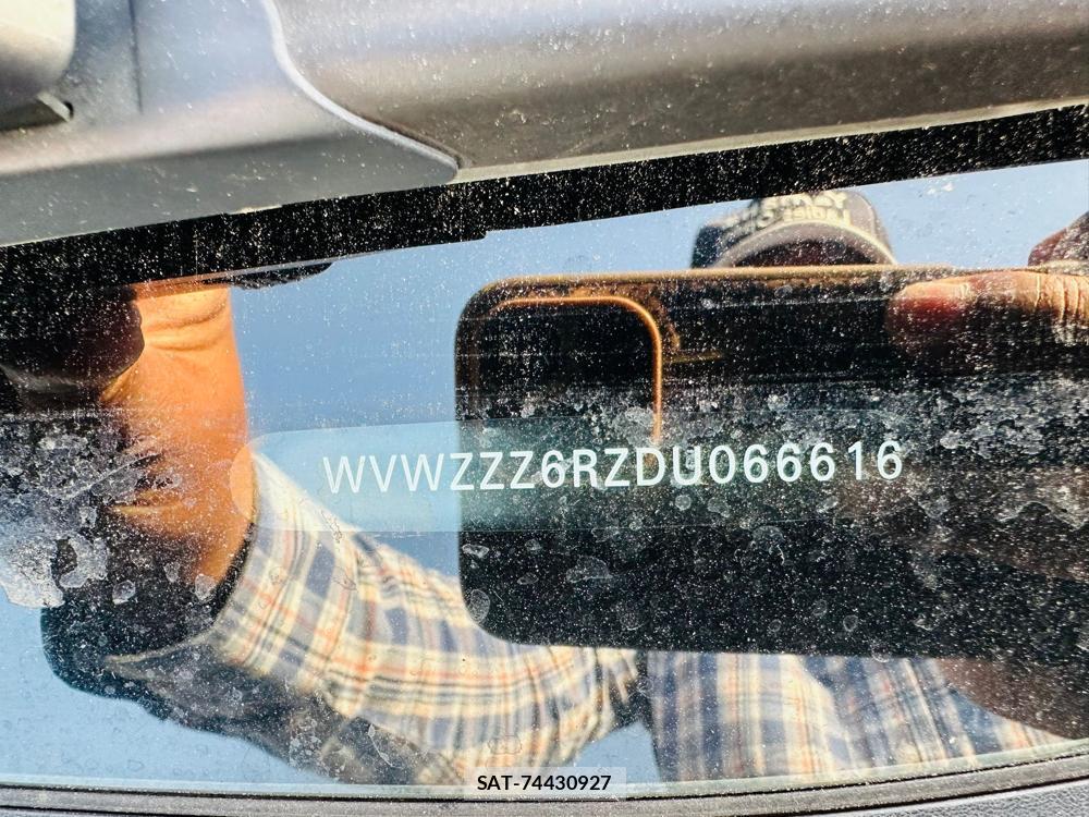 VolksWagen POLO 2013 6787618-39
