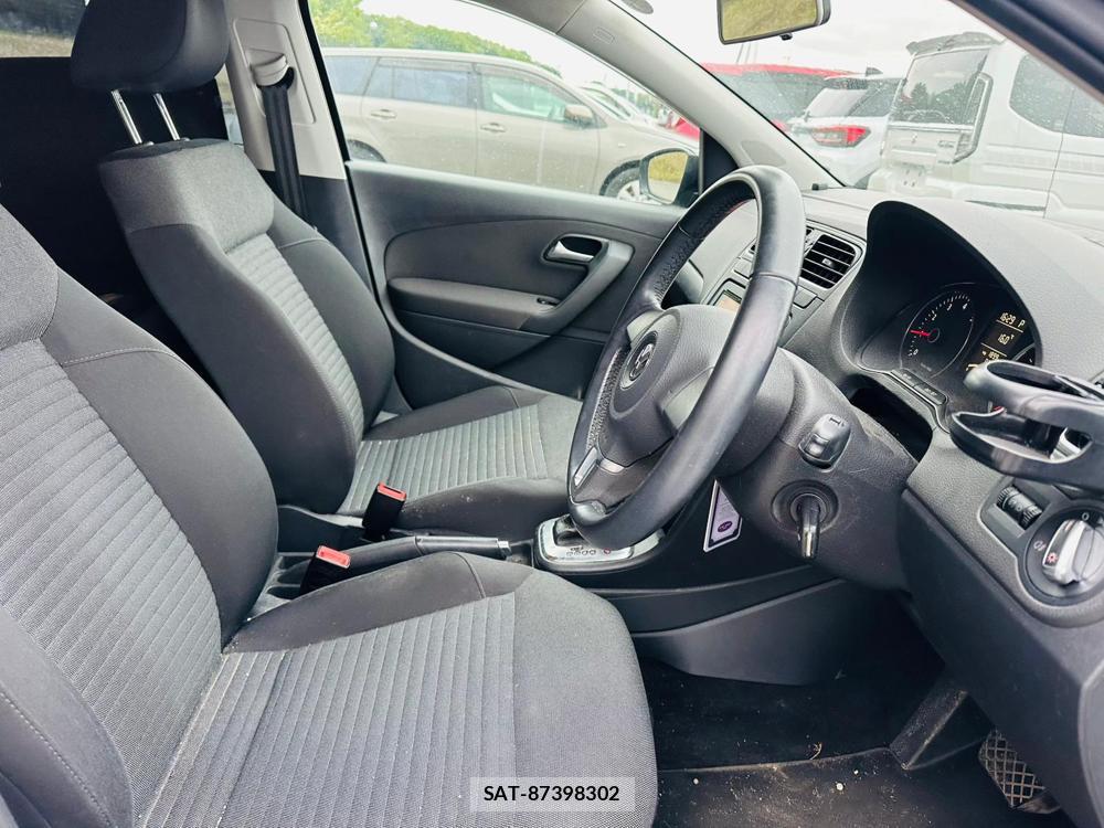 VolksWagen POLO 2013 6787620-11