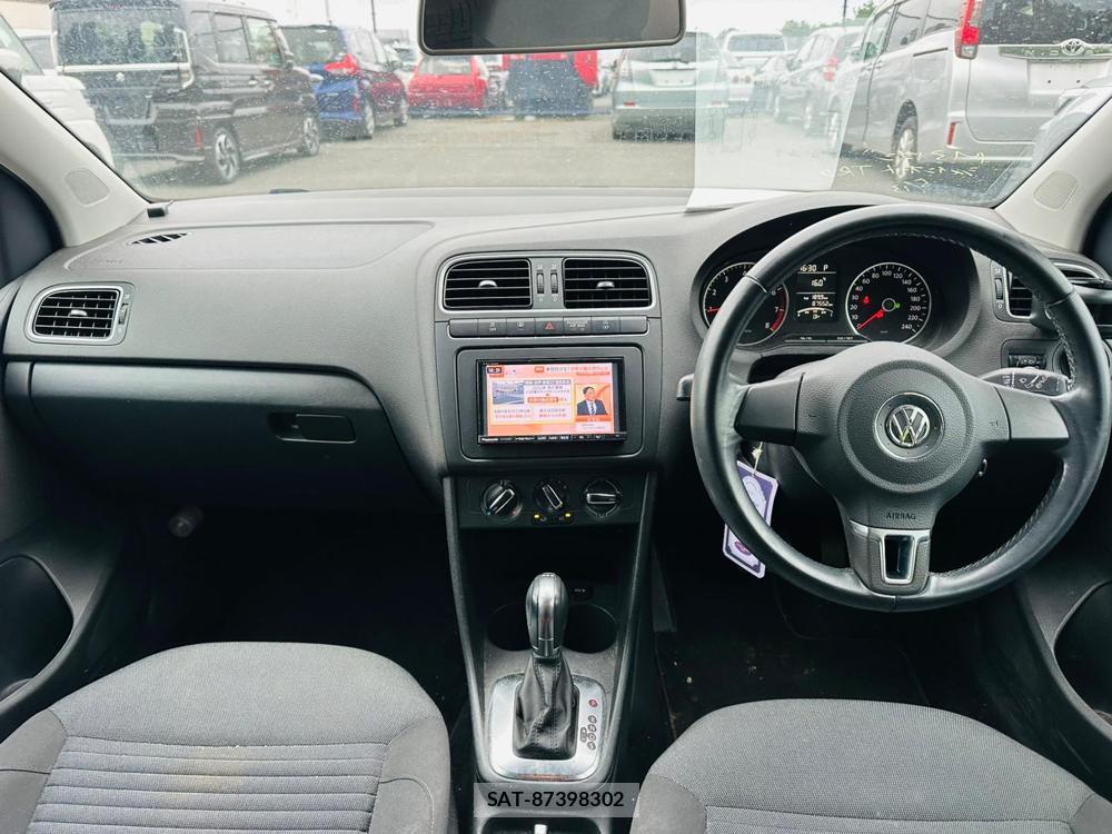 VolksWagen POLO 2013 6787620-12