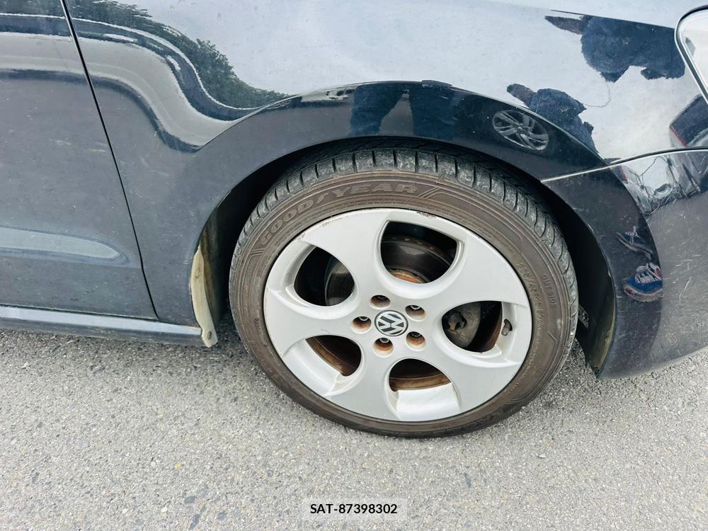 VolksWagen POLO 2013 6787620-27