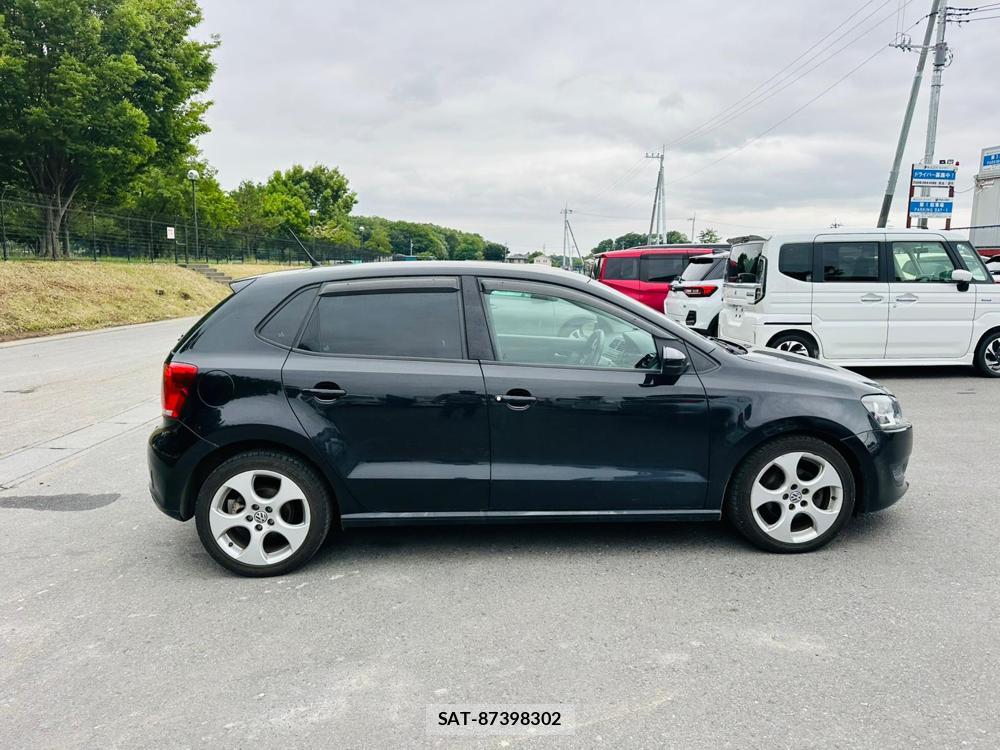 VolksWagen POLO 2013 6787620-5