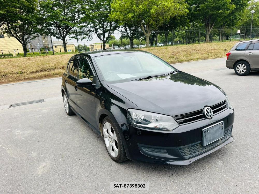 VolksWagen POLO 2013 6787620-6