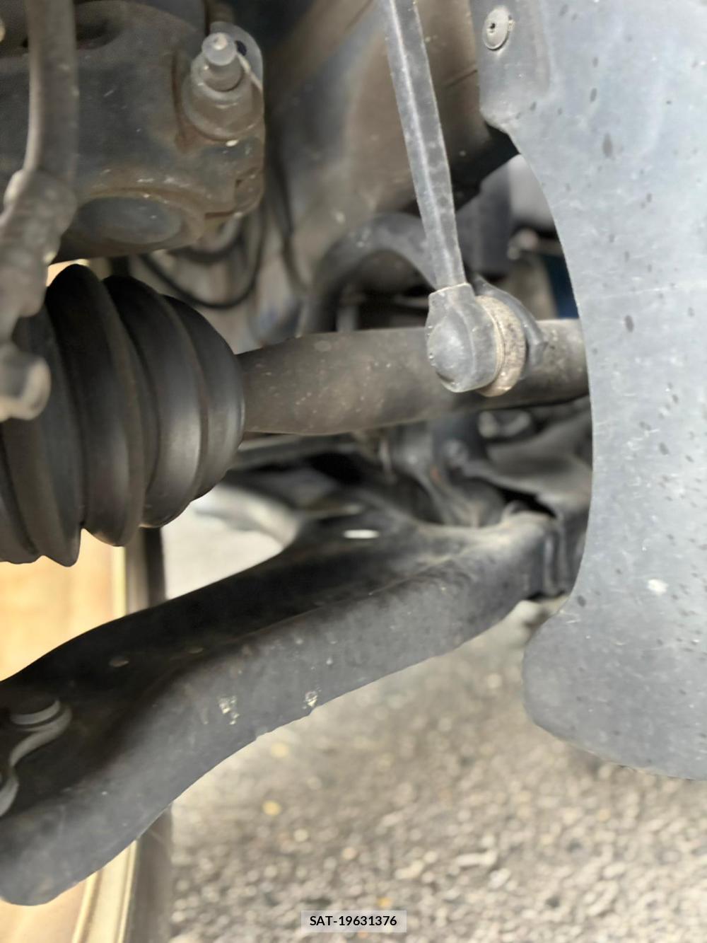 VolksWagen POLO 2012-09 7227988-32
