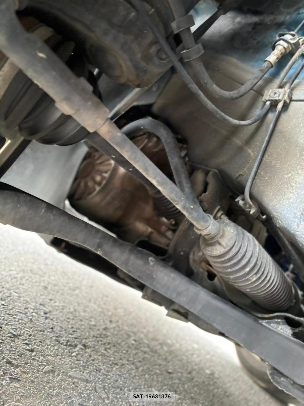 VolksWagen POLO 2012-09 7227988-33