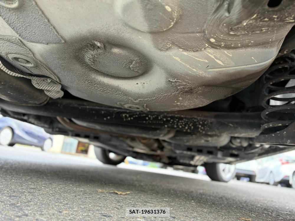 VolksWagen POLO 2012-09 7227988-36
