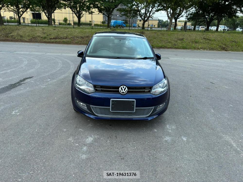 VolksWagen POLO 2012-09 7227988-7