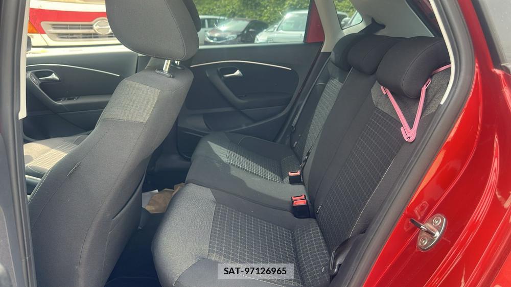 VolksWagen POLO 2014 6937242-9
