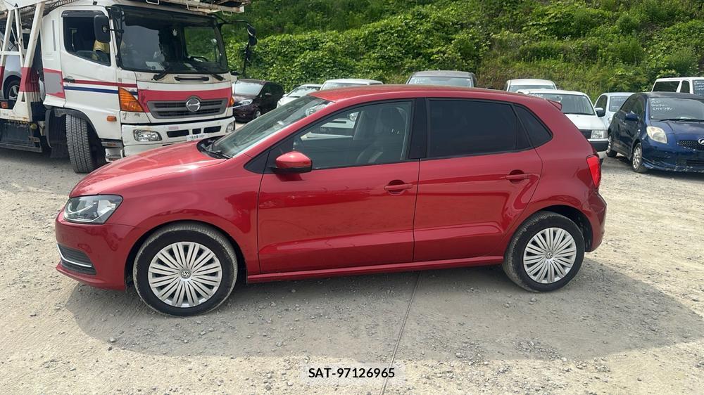 VolksWagen POLO 2014 6937242-1