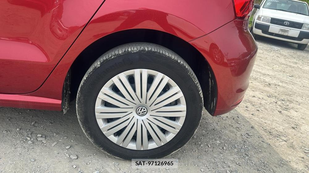 VolksWagen POLO 2014 6937242-27