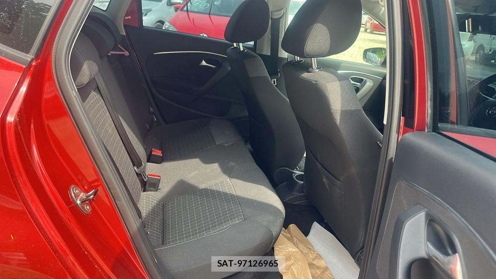 VolksWagen POLO 2014 6937242-8
