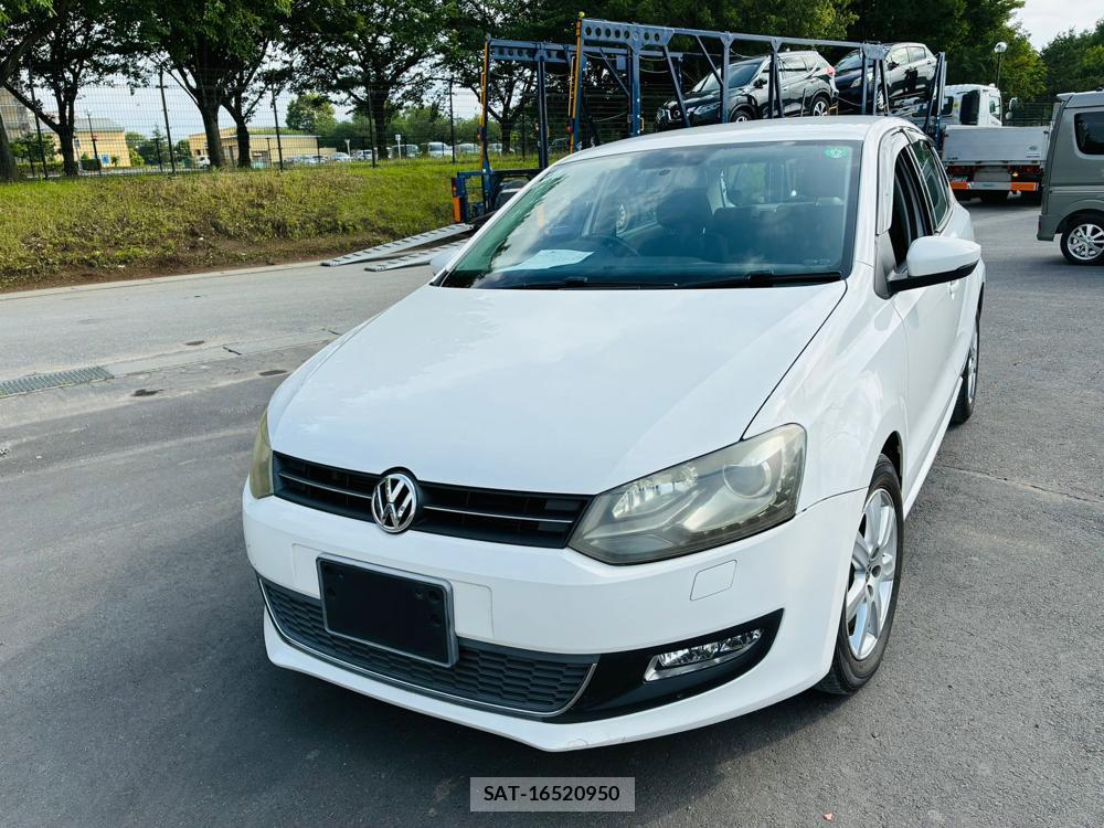 VolksWagen POLO 2011-06 7721546-0