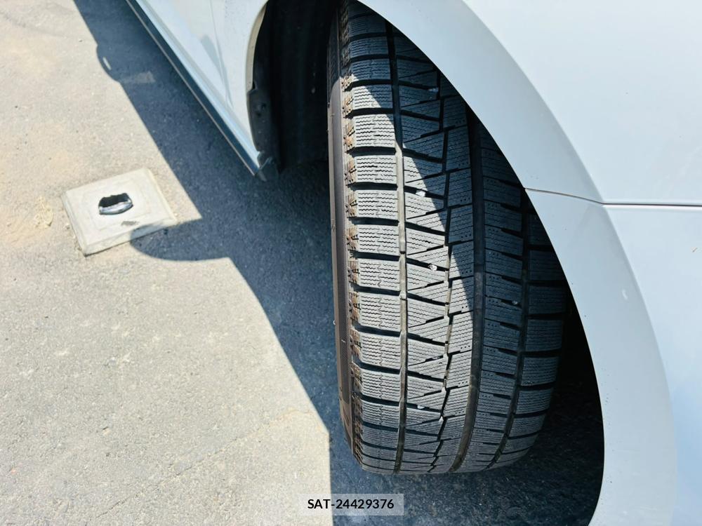 VolksWagen POLO 2018-07 7892153-31