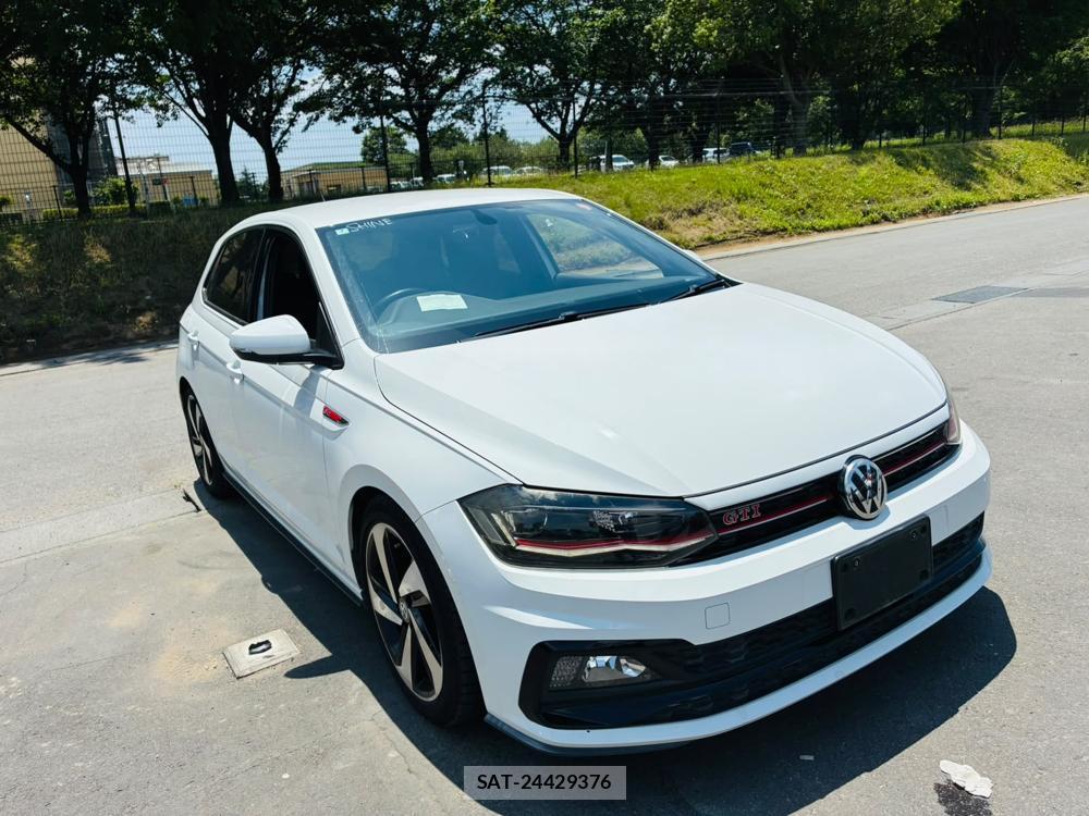VolksWagen POLO 2018-07 7892153-6