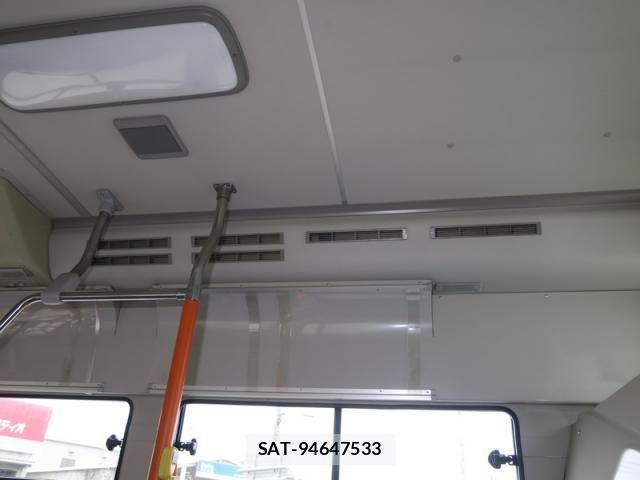 Hino PONCHO 2019-03 1393026-25