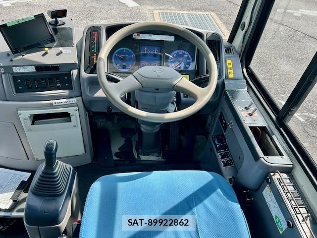 Hino PONCHO 2010-09 6305887-12