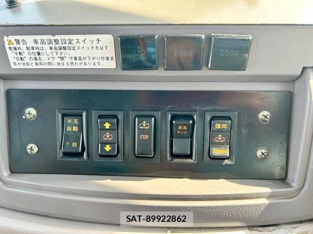 Hino PONCHO 2010-09 6305887-15