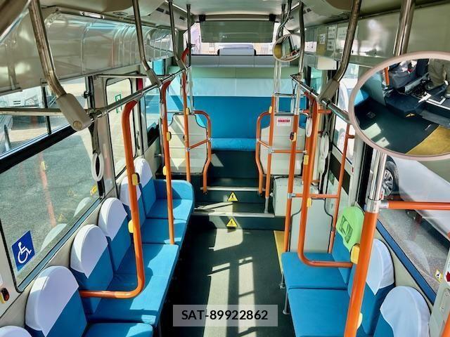 Hino PONCHO 2010-09 6305887-18