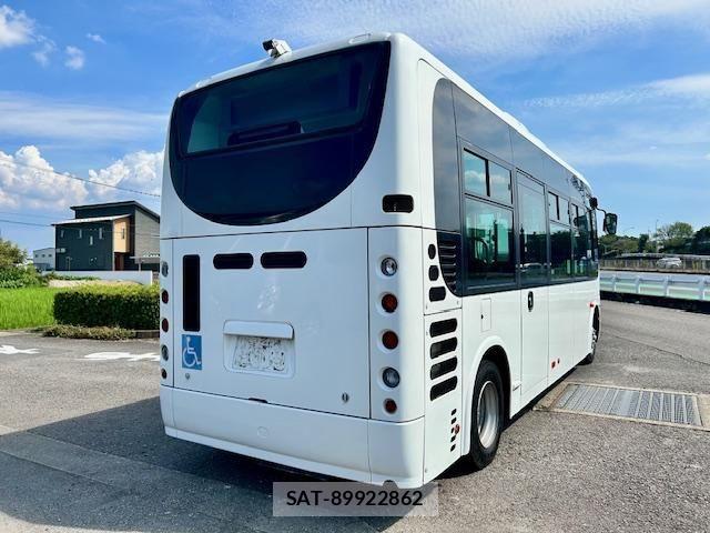 Hino PONCHO 2010-09 6305887-4