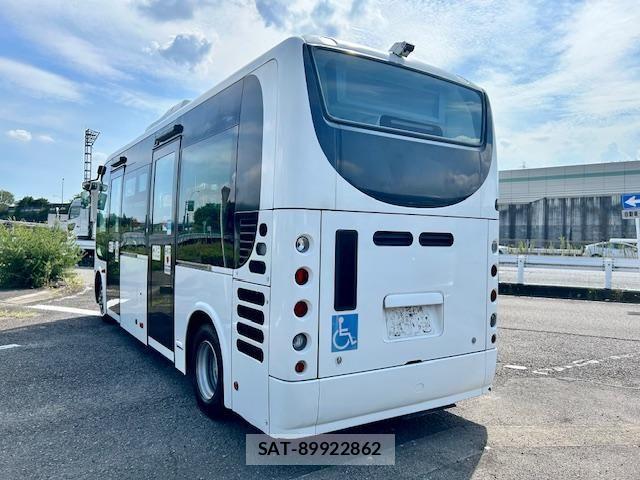 Hino PONCHO 2010-09 6305887-6