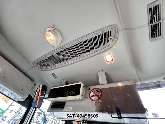 Hino PONCHO 2009-02 7223528-19