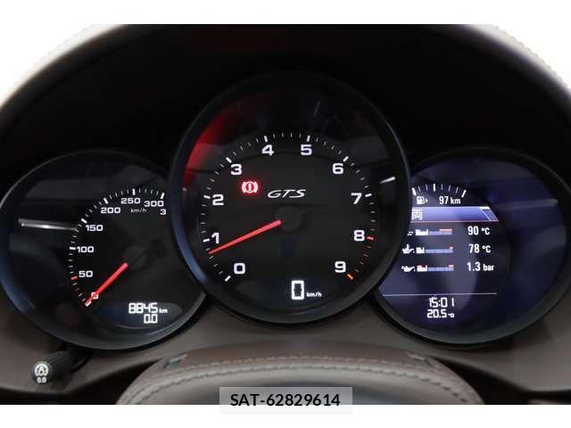 Porsche 718 Boxster 2020-09 902906-12