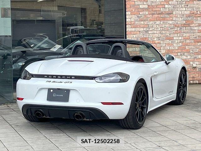 Porsche 718 Boxster 2022-12 1102842-2
