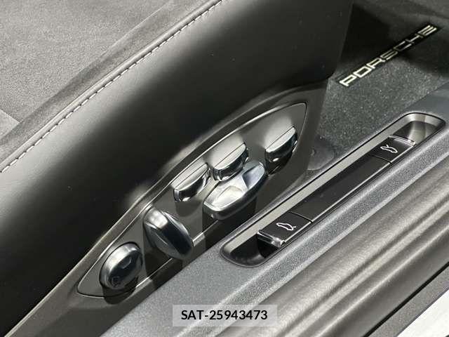 Porsche 718 Boxster 2020-08 1282824-9