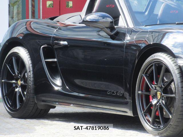 Porsche 718 Boxster 2025-10 1375027-7